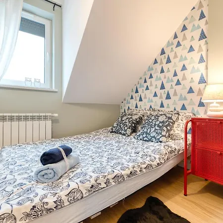 Cichowierzbowo Apartman *