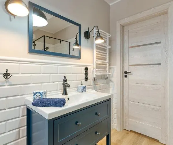 Cichowierzbowo Apartamento *